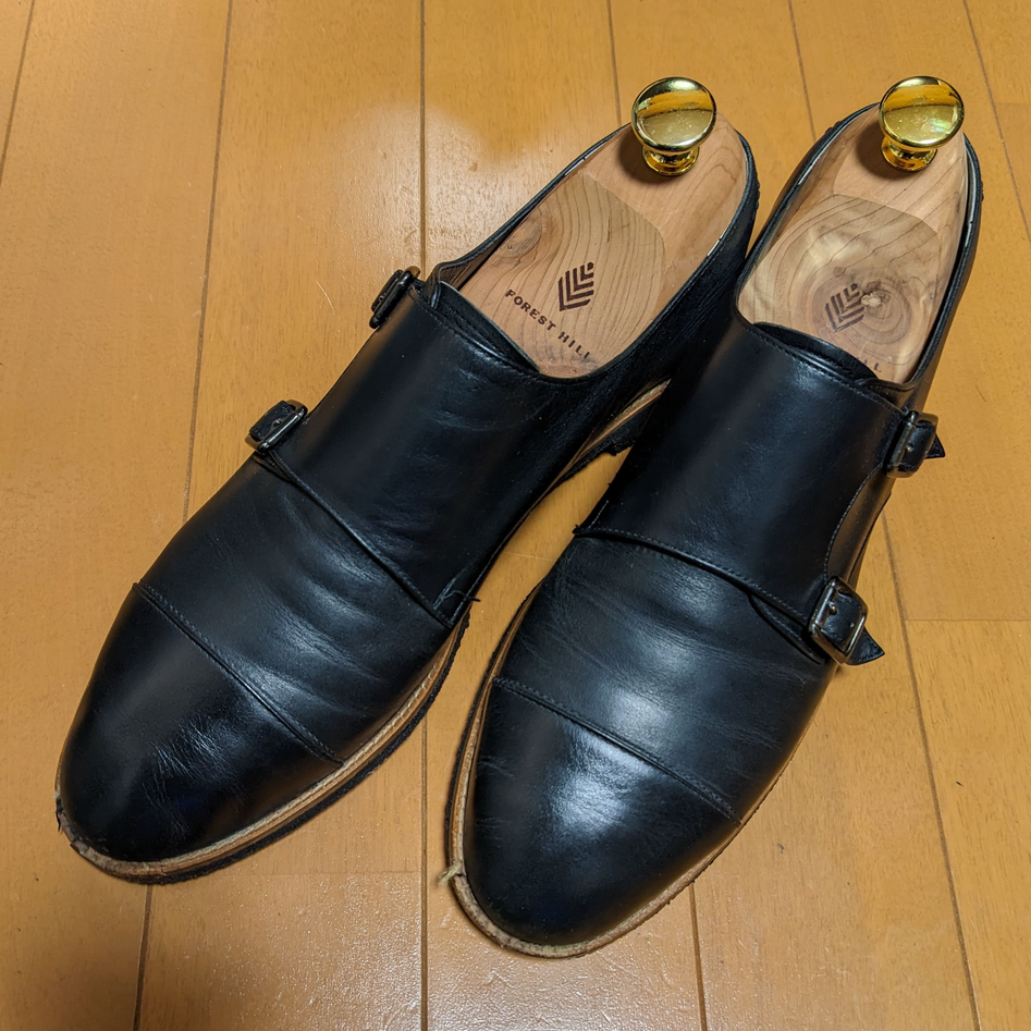 マーガレットハウエル・アイデアのダブルモンクストラップシューズの写真